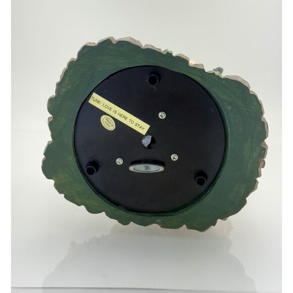 Vintage Classic Treasures Musical Cherubs Figurine – Plays “Love Is Here to Stay - Picture 7 of 13